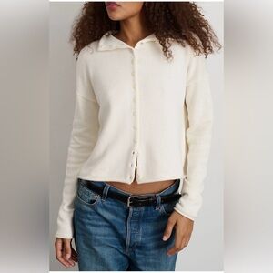 NWT Olivaceaous Button Up Rolled Neck Cardigan